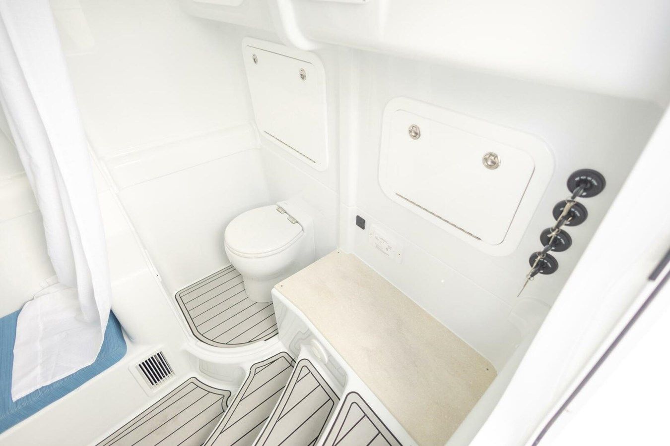 Лучшие предложения покупки яхты Yellowfin 2026