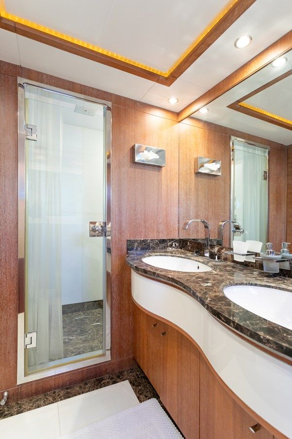 Лучшая цена на B TWO