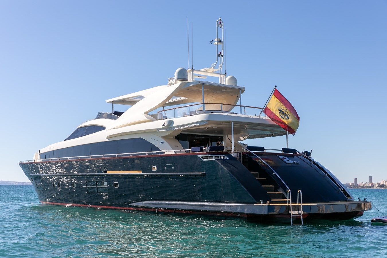 Купить яхту B TWO 106 в Shestakov Yacht Sales