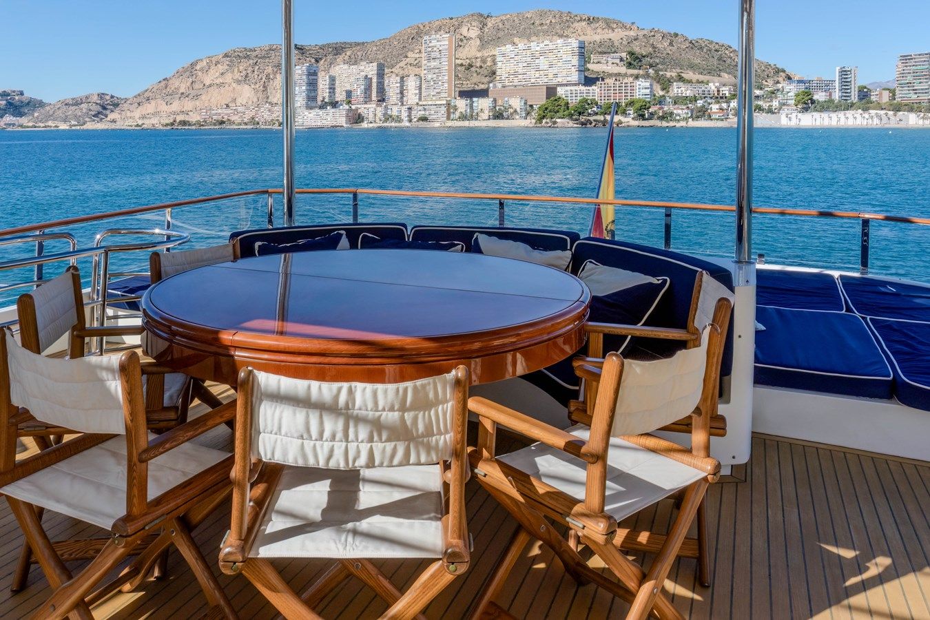 Купить яхту B TWO в Shestakov Yacht Sales