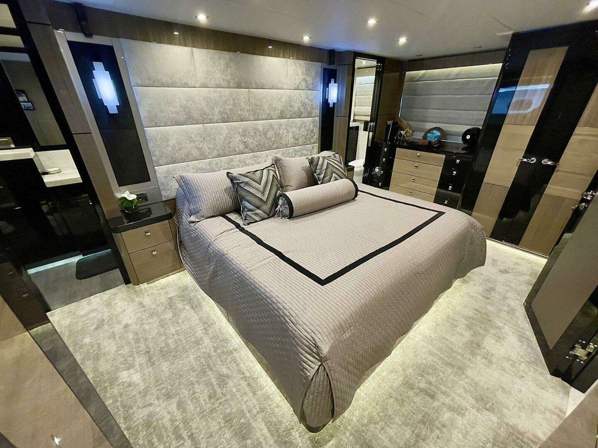 Купить яхту Scrorpio II - Hargrave в Shestakov Yacht Sales