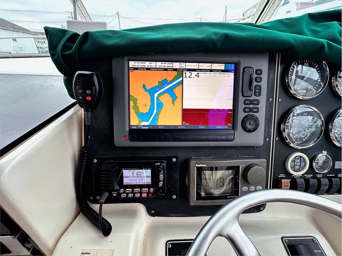 best yacht sales deals 30' Pursuit 1998 Offshore - PURSUIT BOATS