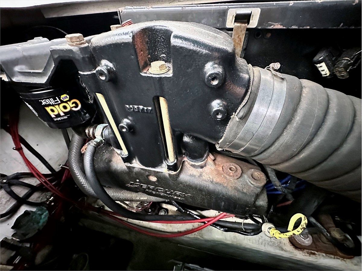 Buy a 30' Pursuit 1998 Offshore 1998 at Shestakov Yacht Sales