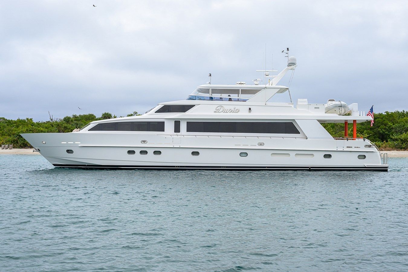 Buy a MISS DUNIA 101 at Shestakov Yacht Sales