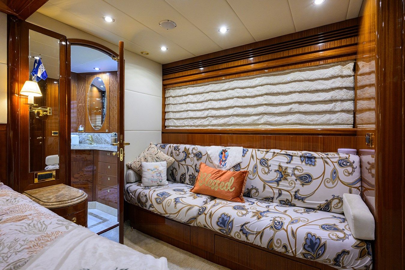 MISS DUNIA 2008 price