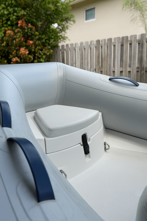 Buy a yacht XMO66047H718 2018