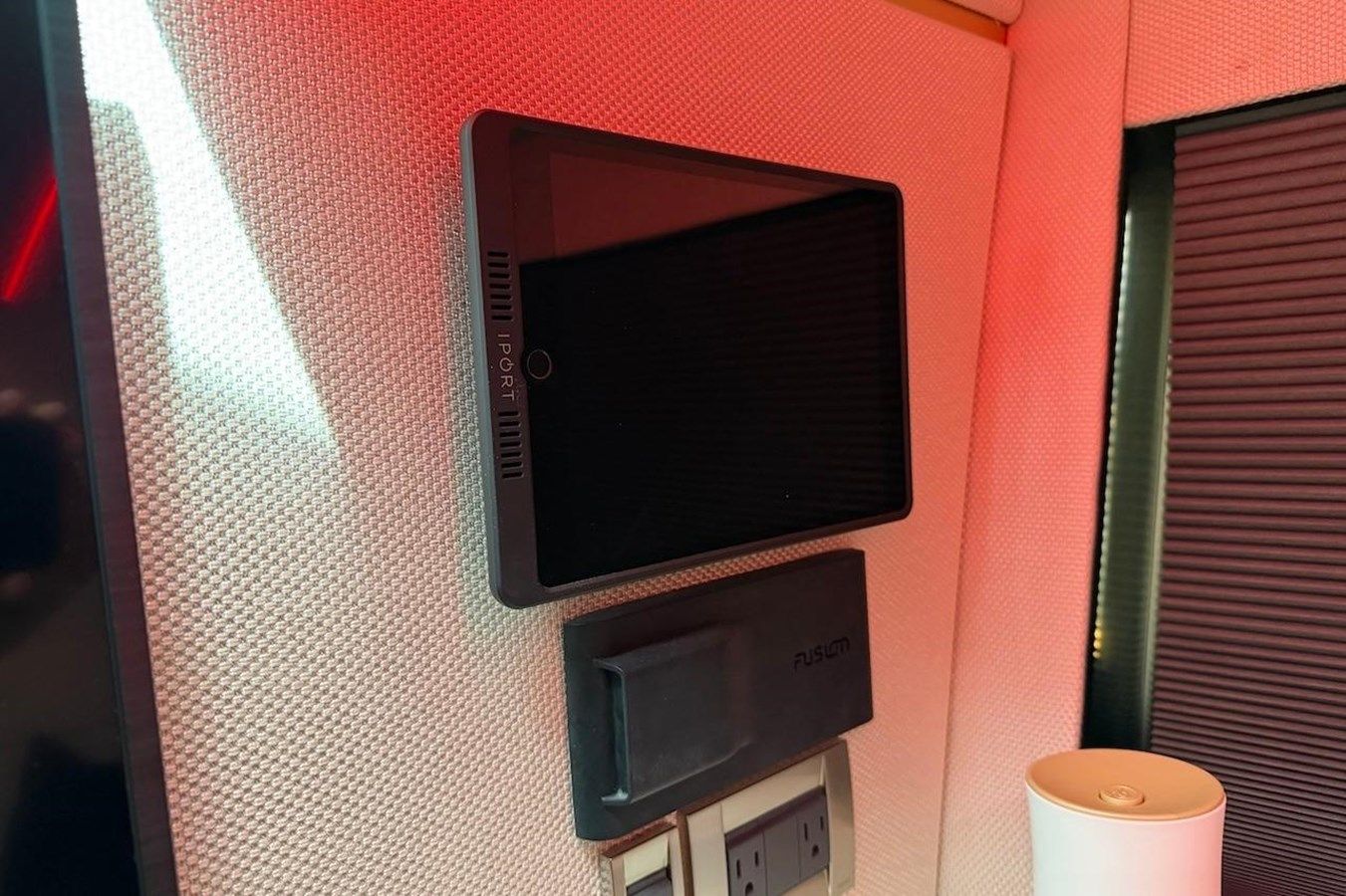 the best price on LA GRISSELLE - Boston Whaler