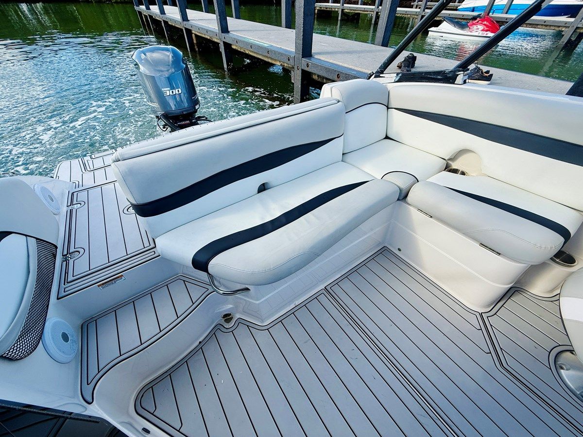 Стоимость яхты str38625d515 - STARCRAFT