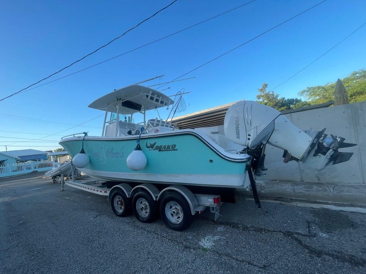 the best price on LIVING SIMPLE