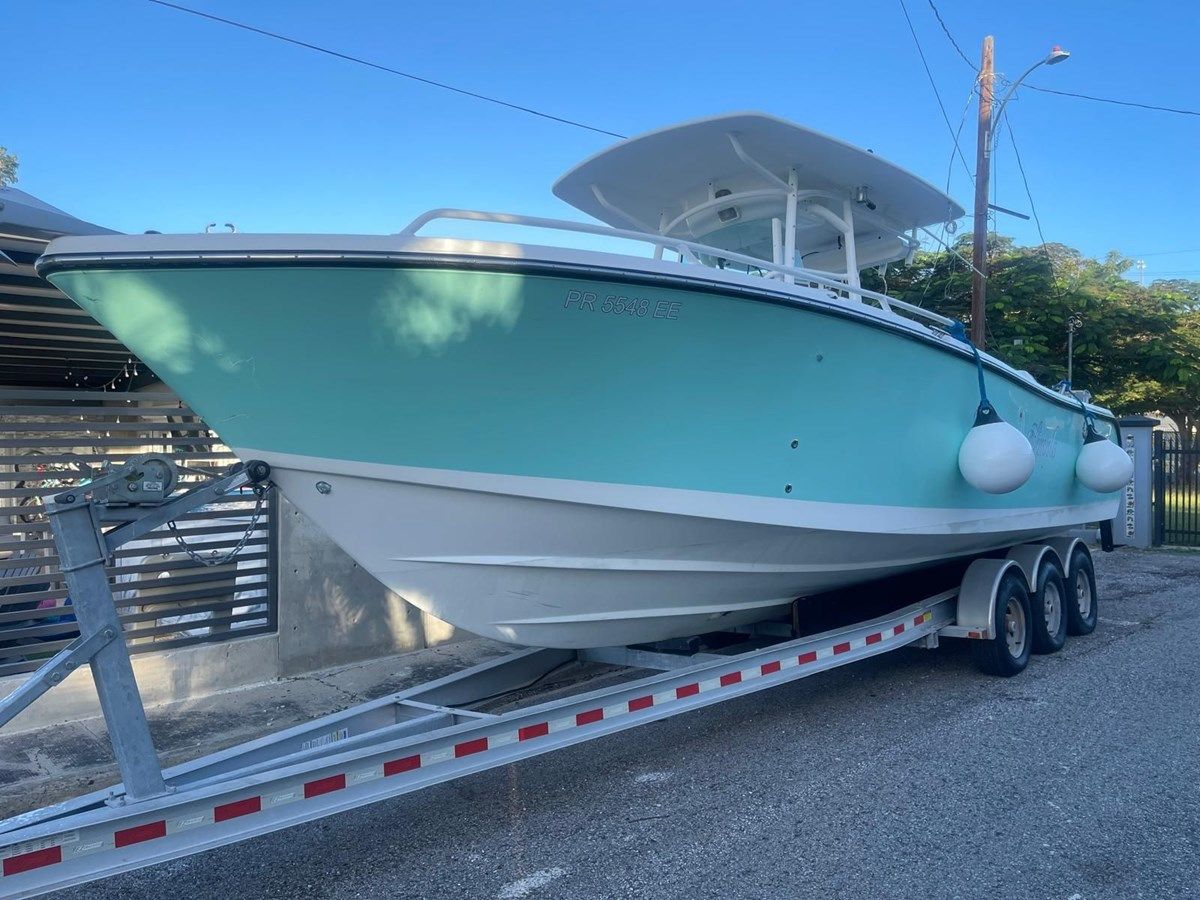 Buy a LIVING SIMPLE 28 at Shestakov Yacht Sales