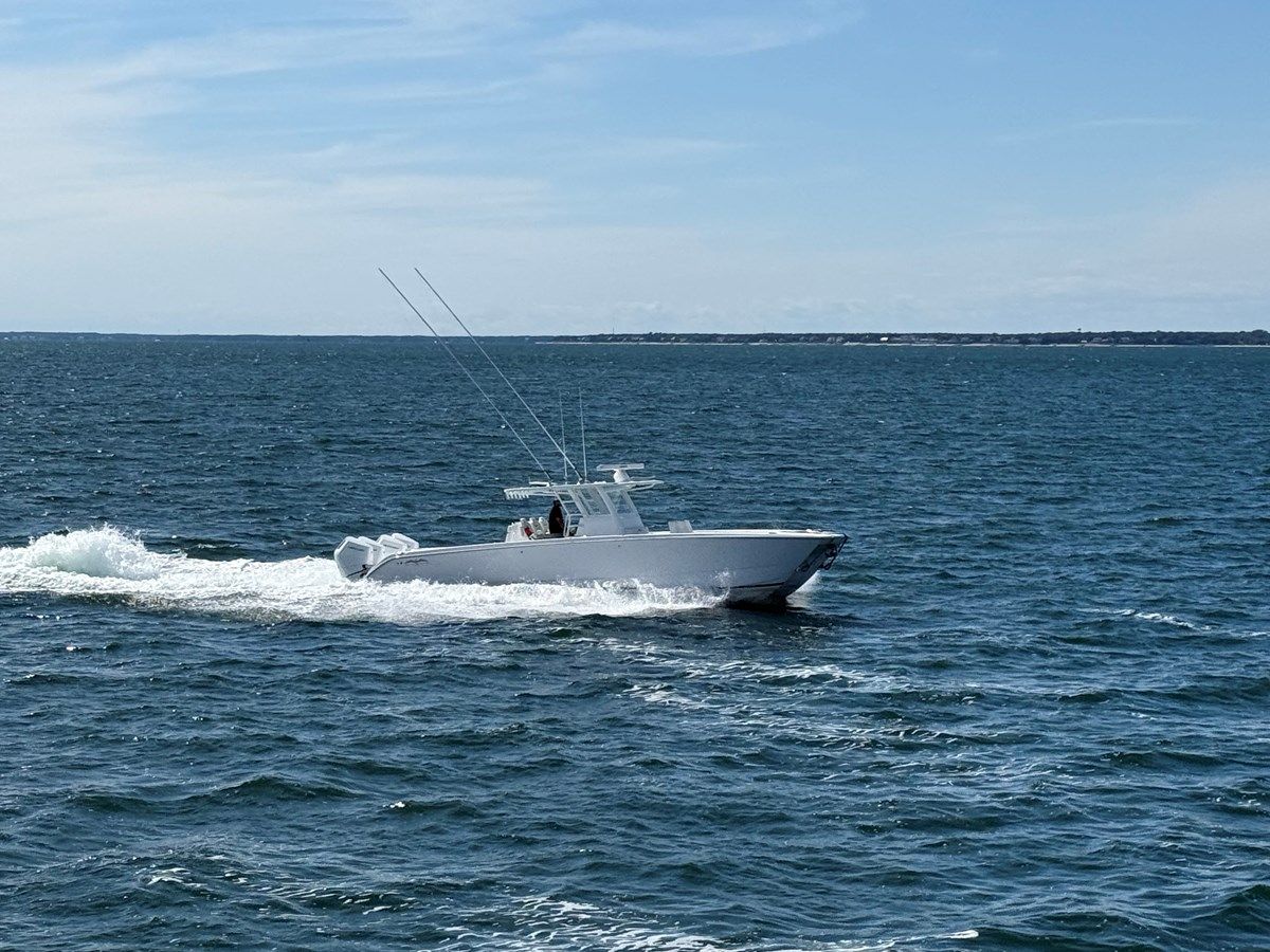 Стоимость яхты NO NAME INVINCIBLE - INVINCIBLE