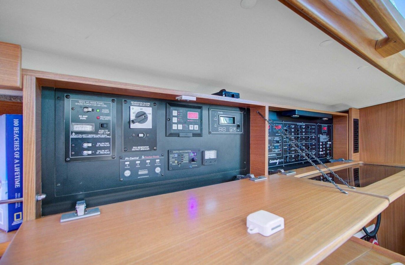 Advocate - Catalina Yachts