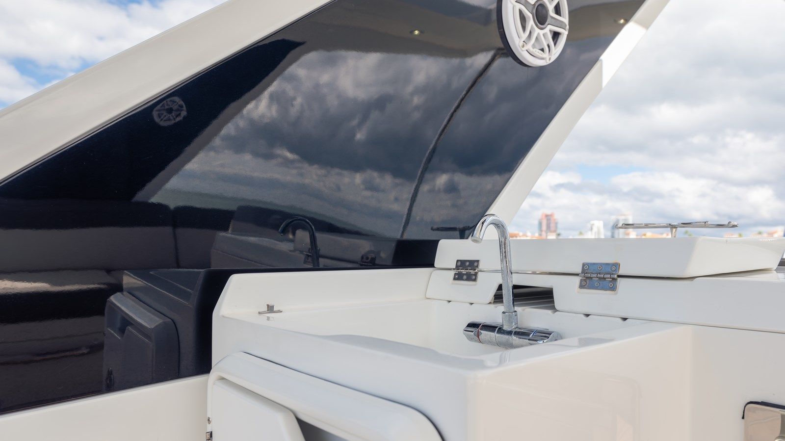 Buy a INFINITY - Galeon Yachts at Shestakov Yacht Sales