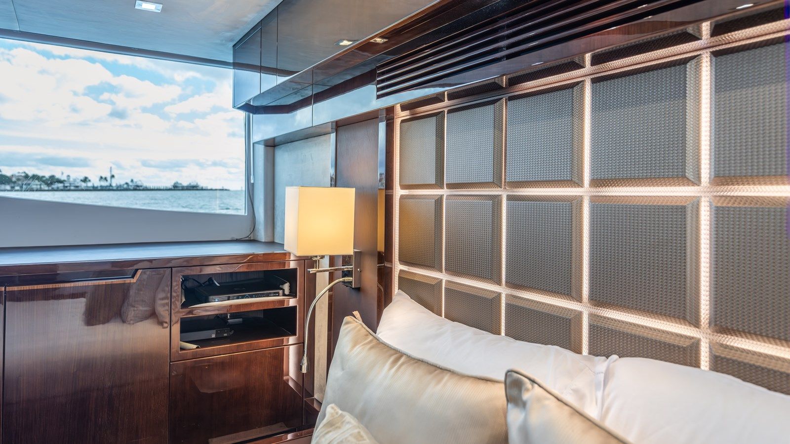 INFINITY 500 Fly price