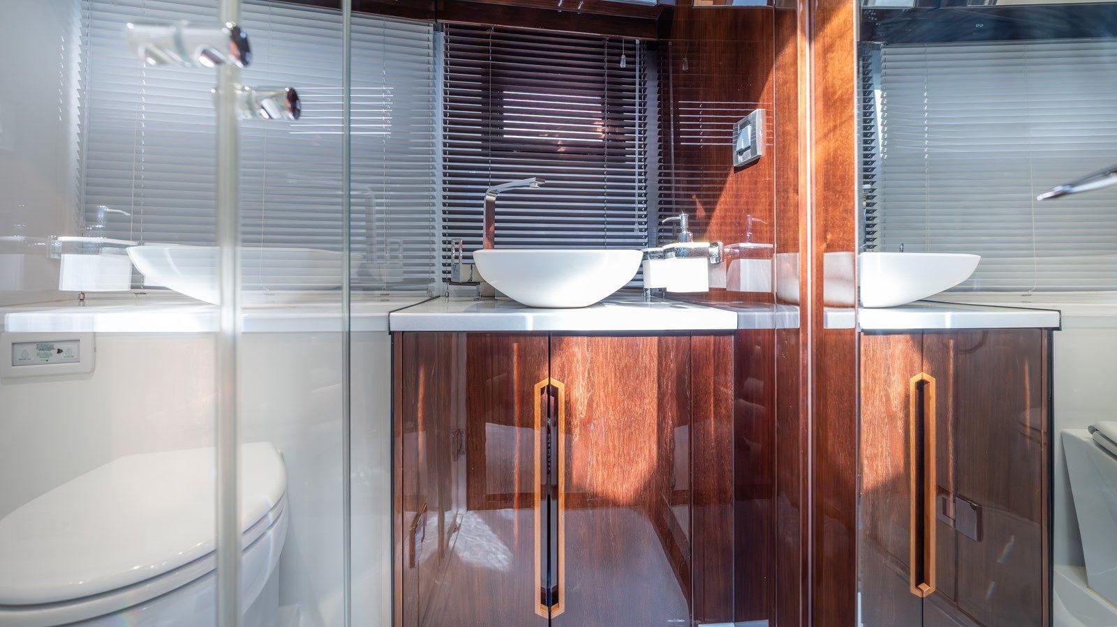 best yacht sales deals INFINITY 53