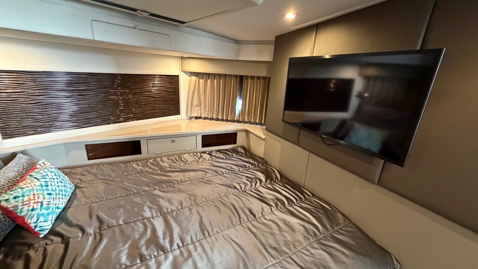 Купить яхту MJ C34 в Shestakov Yacht Sales