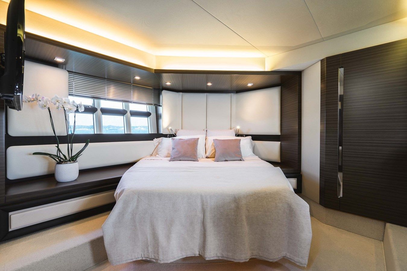 Купить KENOSTAR - Azimut Yachts