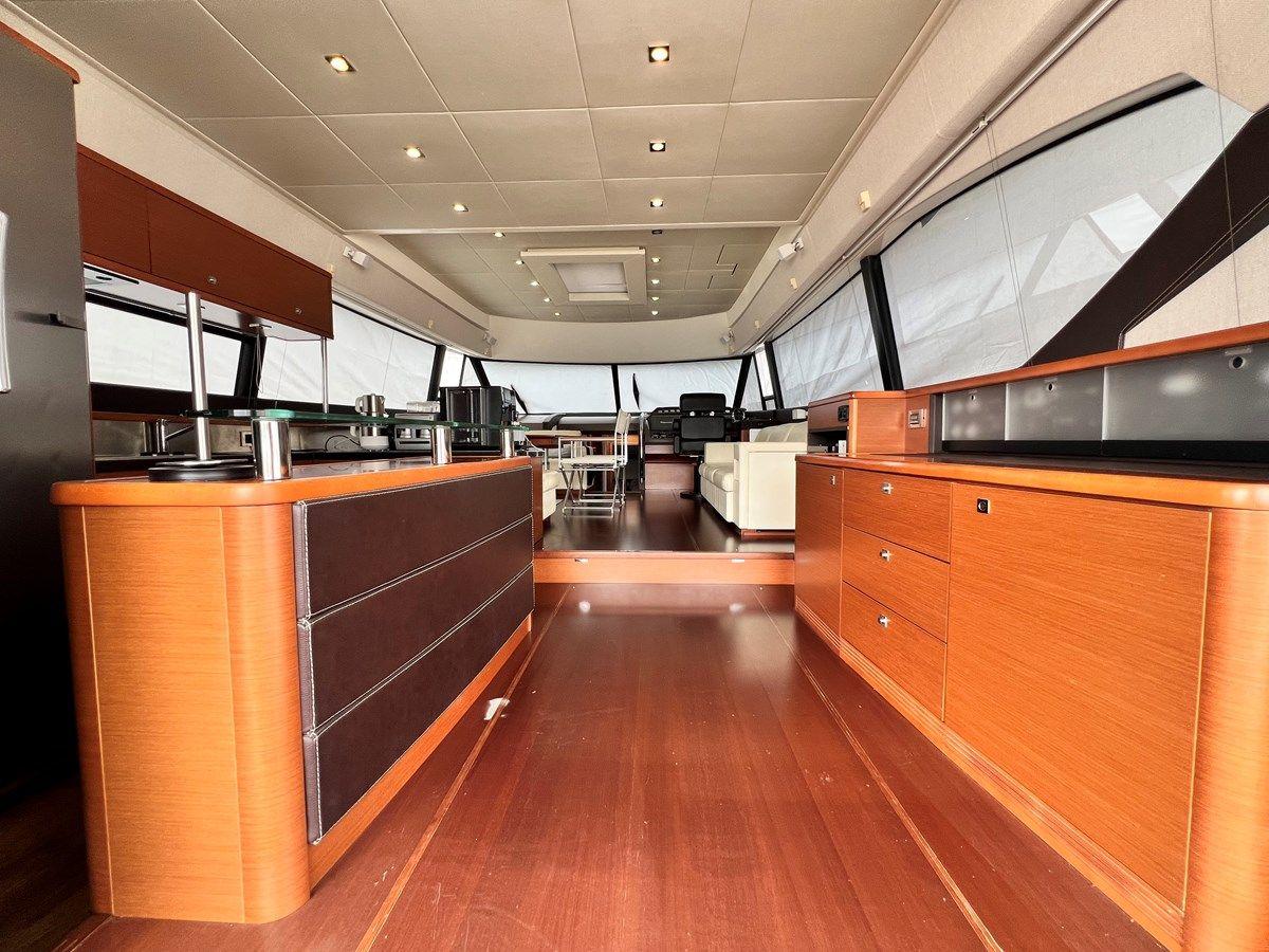 PRESTIGE 60 2011 yacht sale