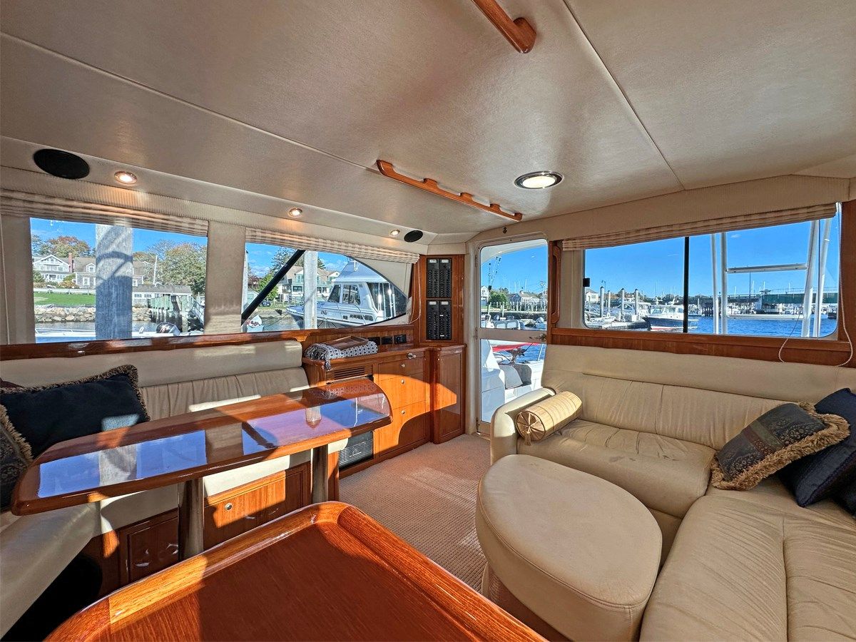 Buy a SAFARI - Riviera at Shestakov Yacht Sales