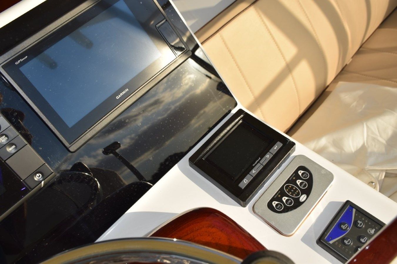 Лучшие предложения покупки яхты OSPREY Dixon Boatworks Express