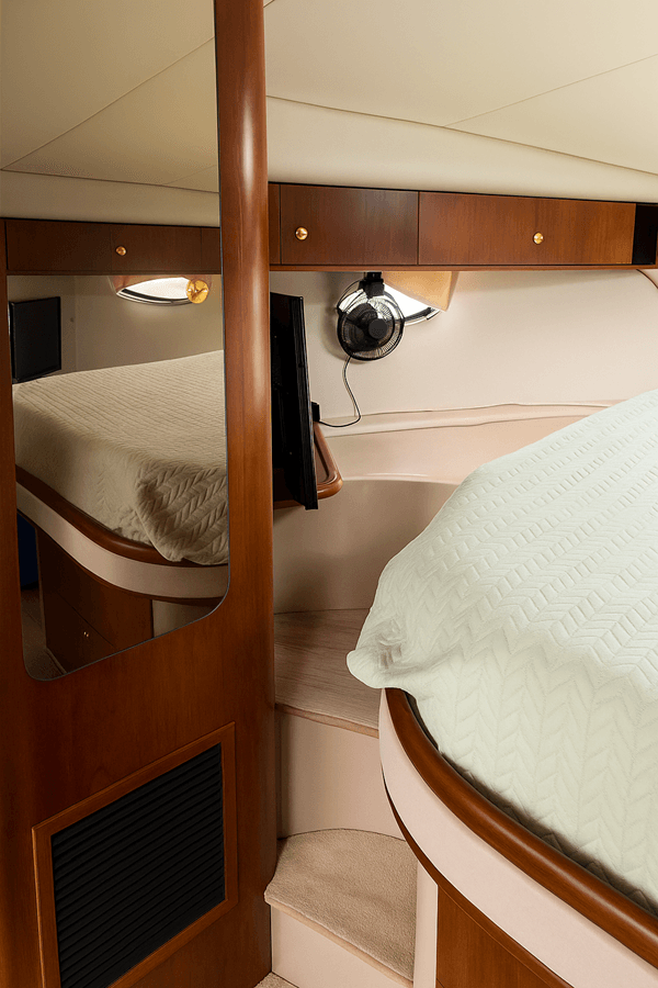 Buy a HONU 1999 at Shestakov Yacht Sales