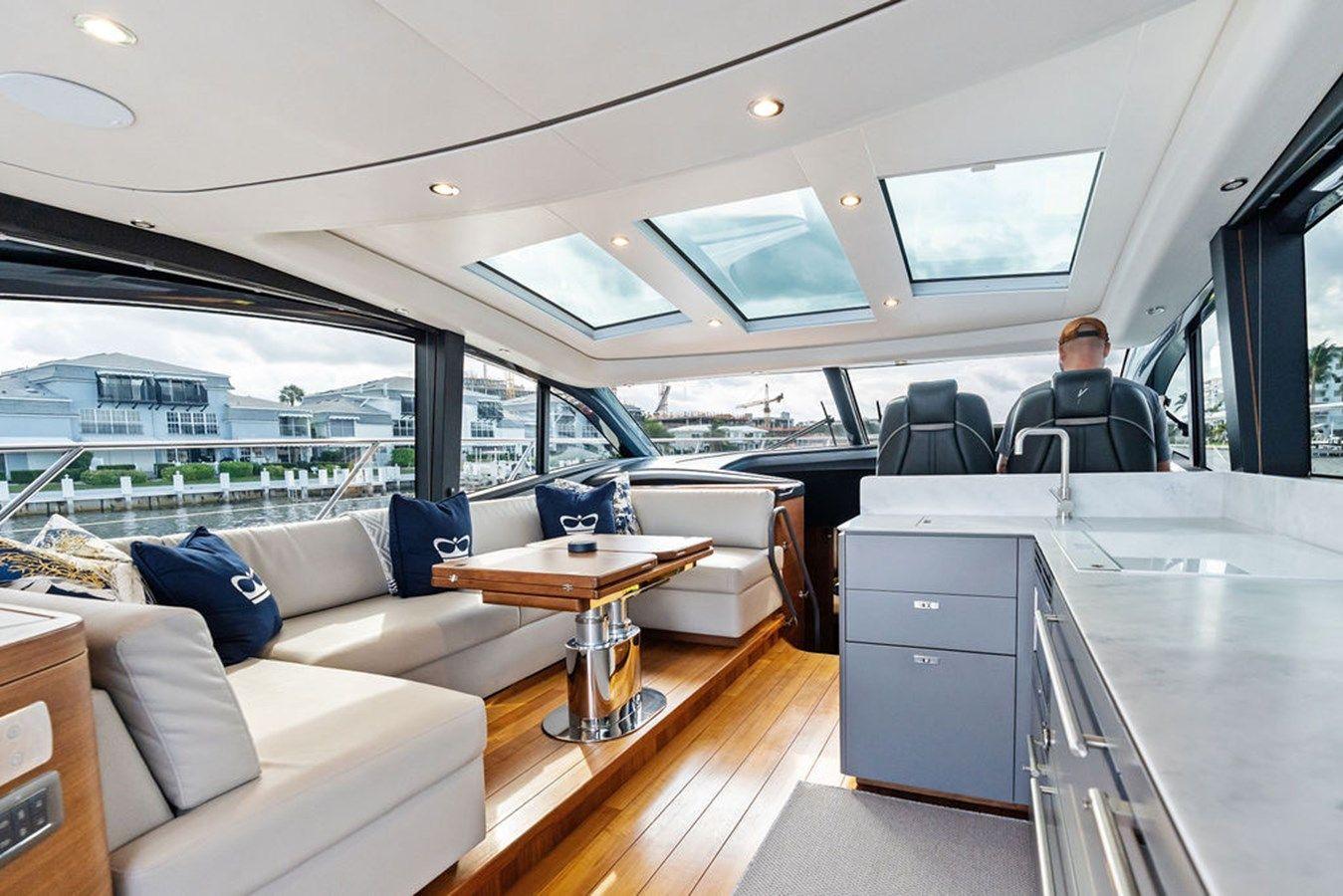 best yacht sales deals Hullabaloo V55