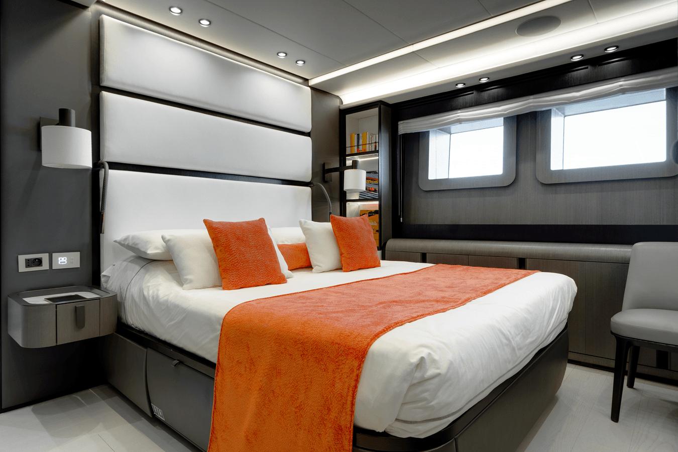 best yacht sales deals L.A.U.L 130