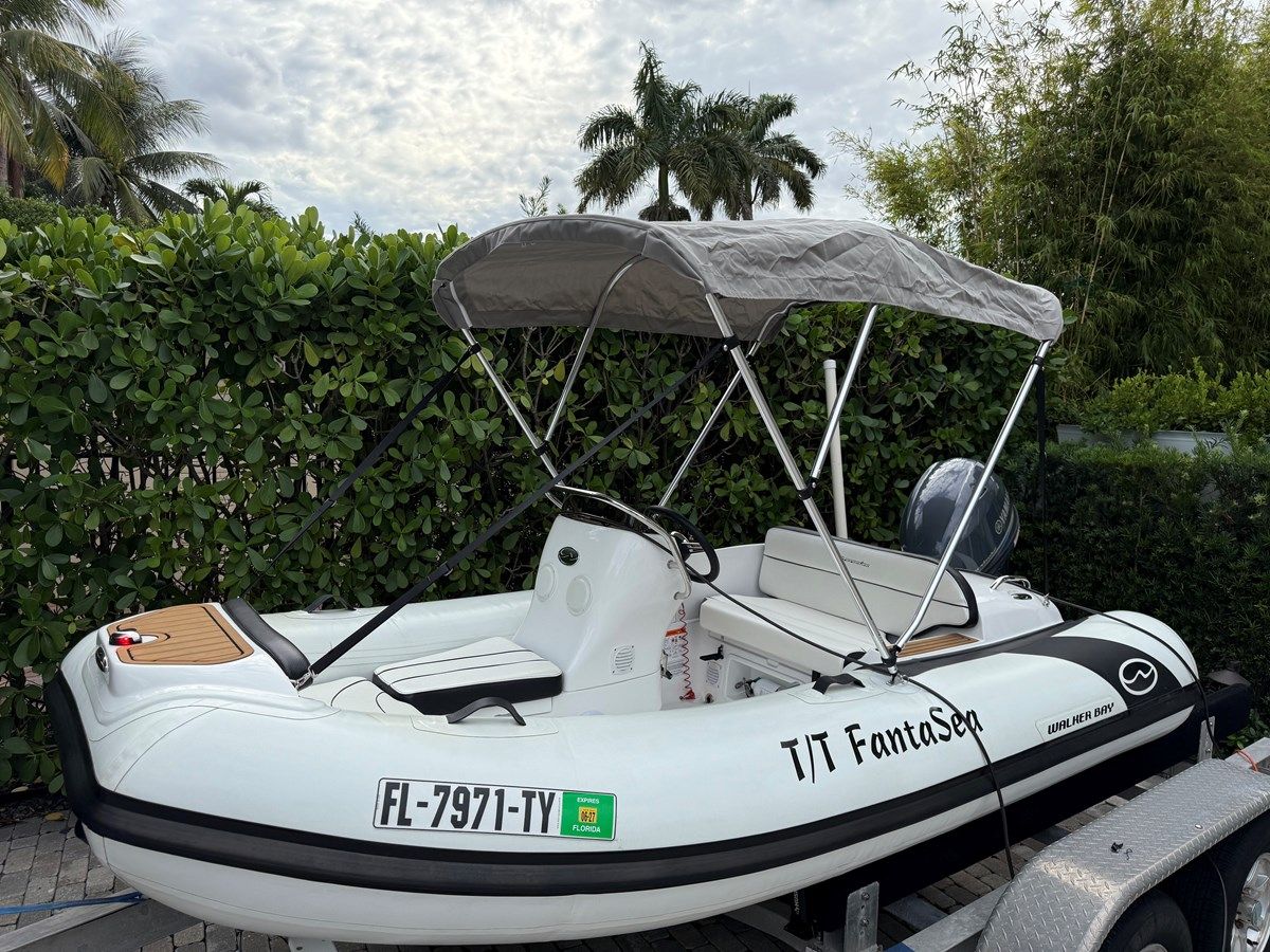 the best price on EWVGE554G324