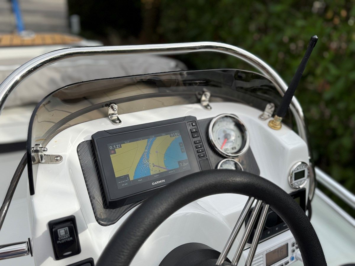 Buy a yacht EWVGE554G324 2024