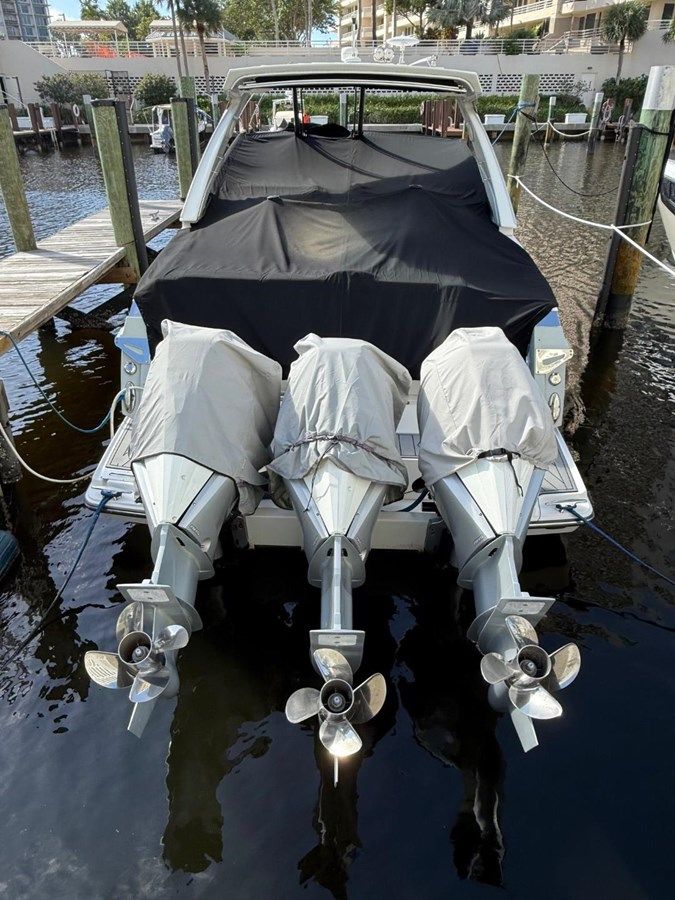 Buy a yacht no name 2022