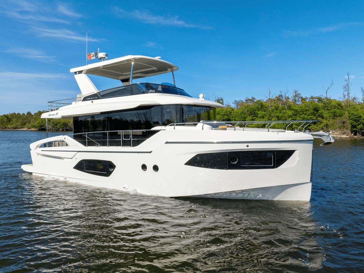 the best price on NAVETTA 53