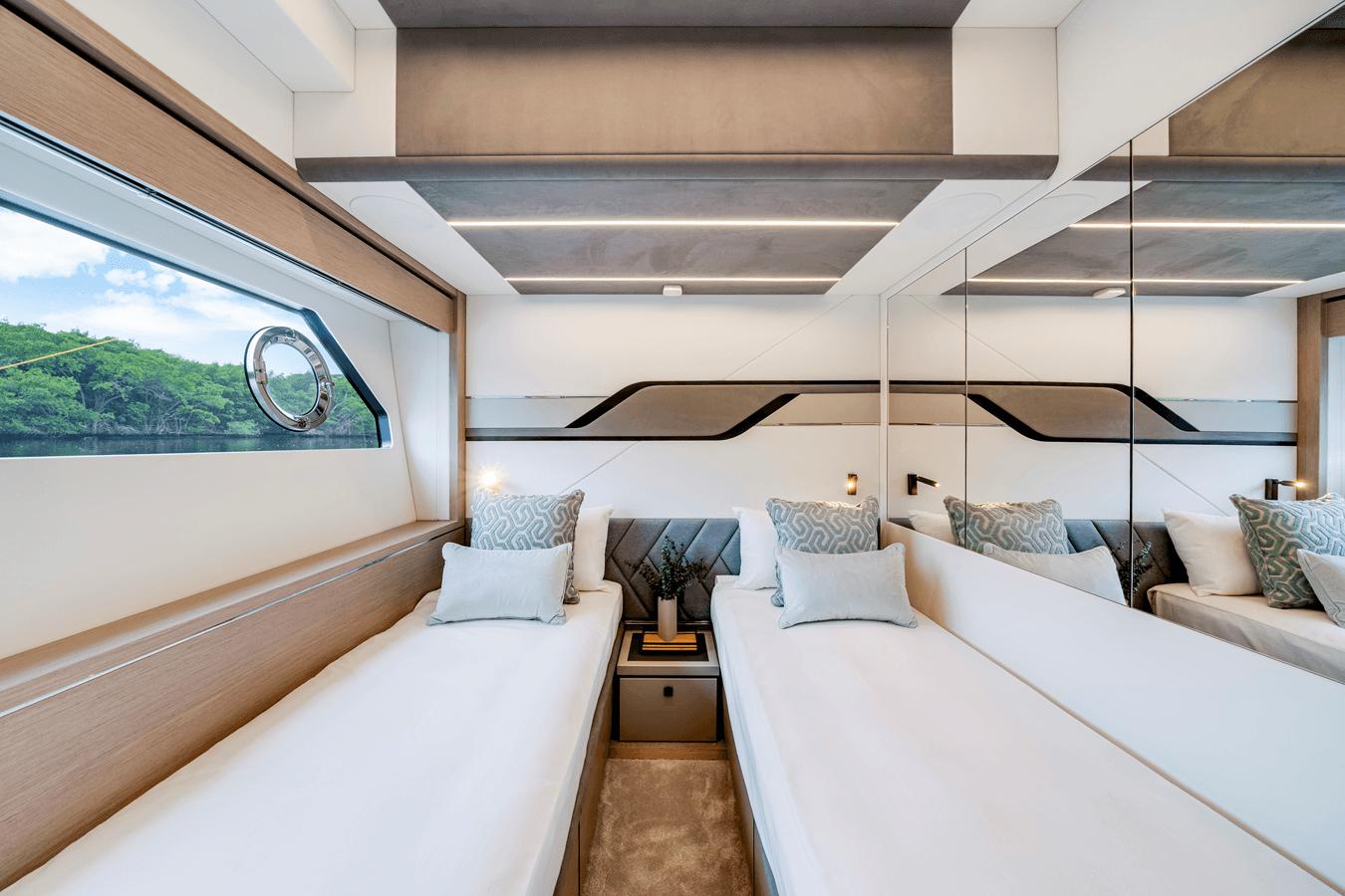 PREDATOR 75 - Sunseeker