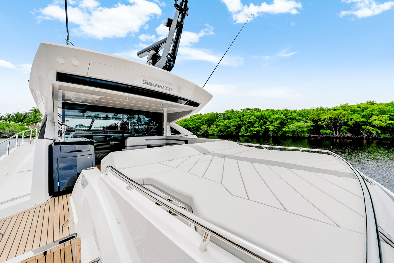 the best price on PREDATOR 75 2026