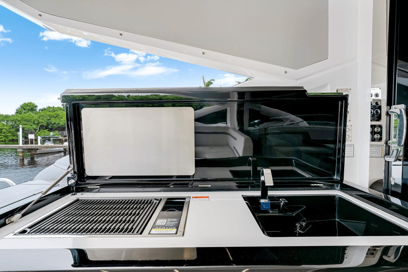 best yacht sales deals PREDATOR 75 Predator 75