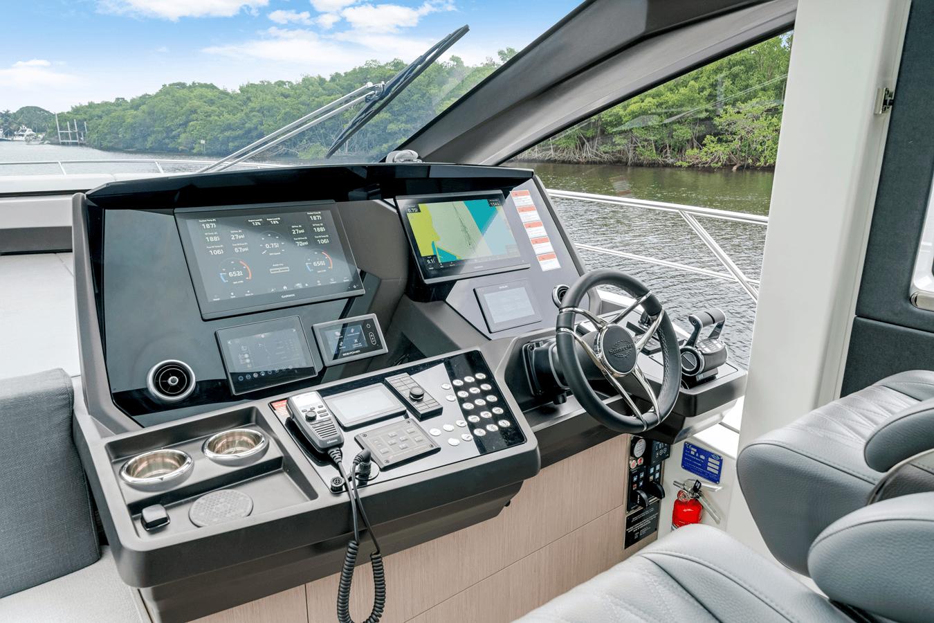 Buy a PREDATOR 75 at Shestakov Yacht Sales