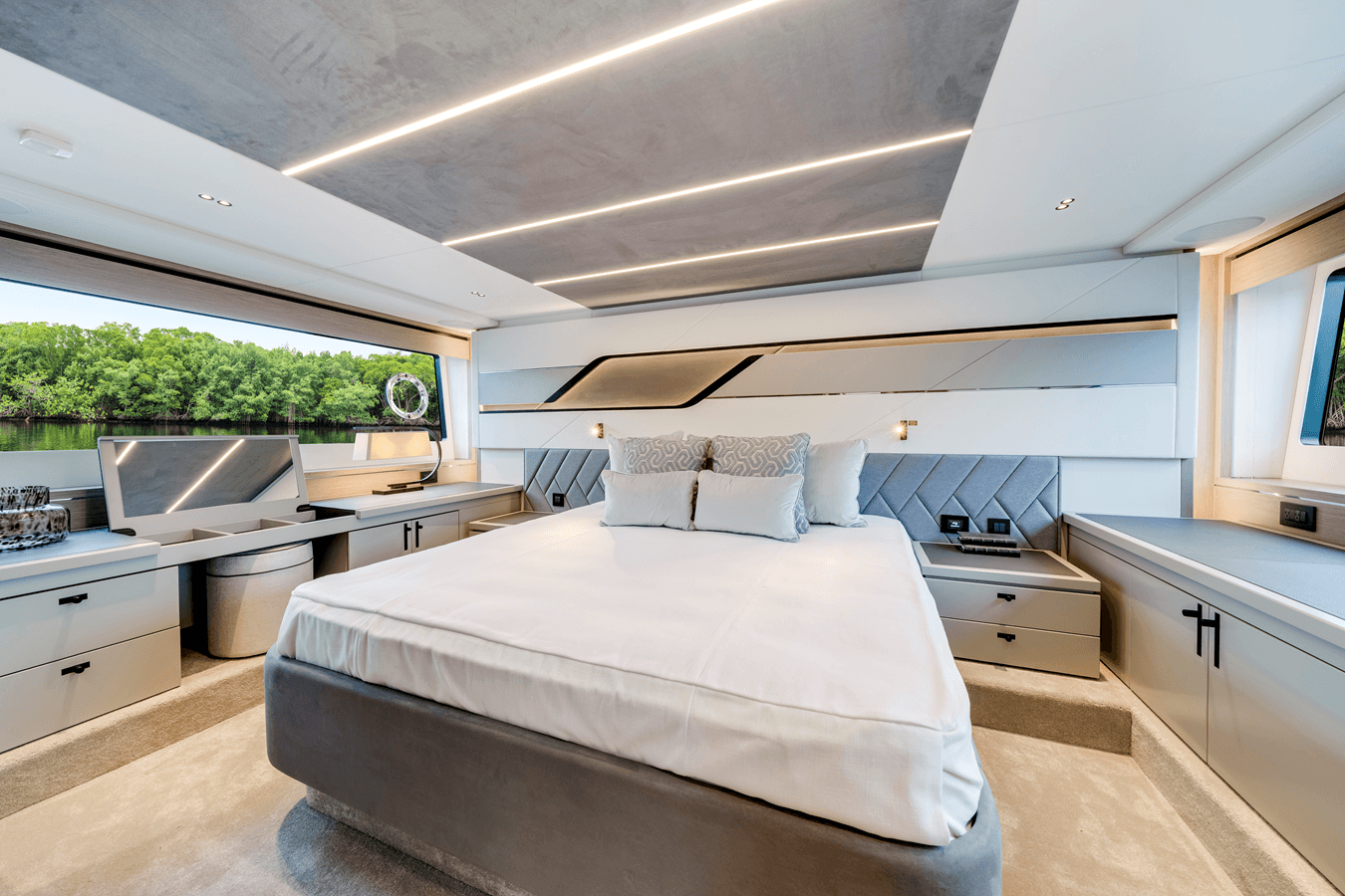 PREDATOR 75 - Sunseeker