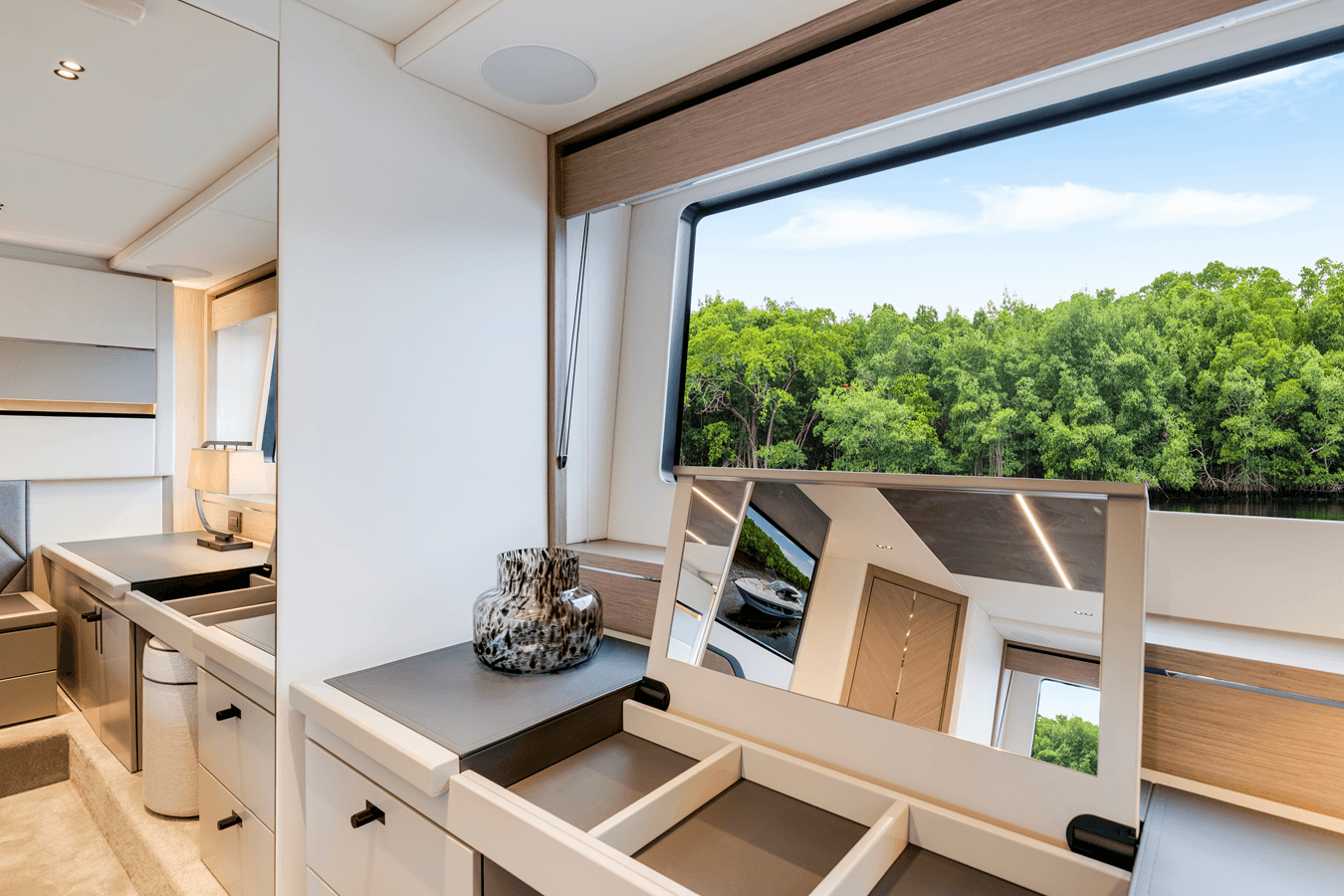 best yacht sales deals PREDATOR 75