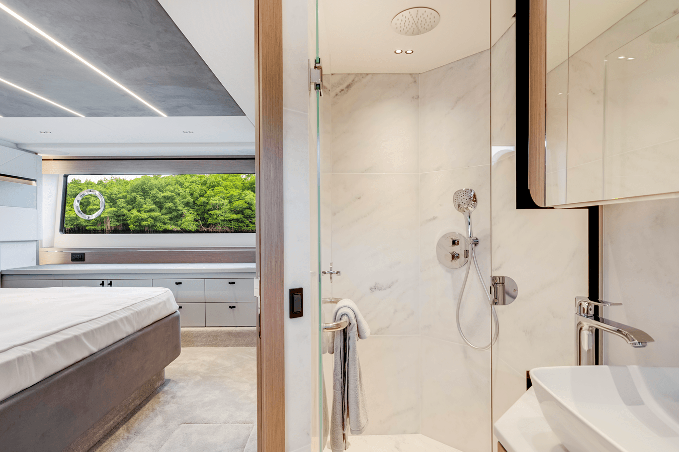 PREDATOR 75 - Sunseeker yacht sale