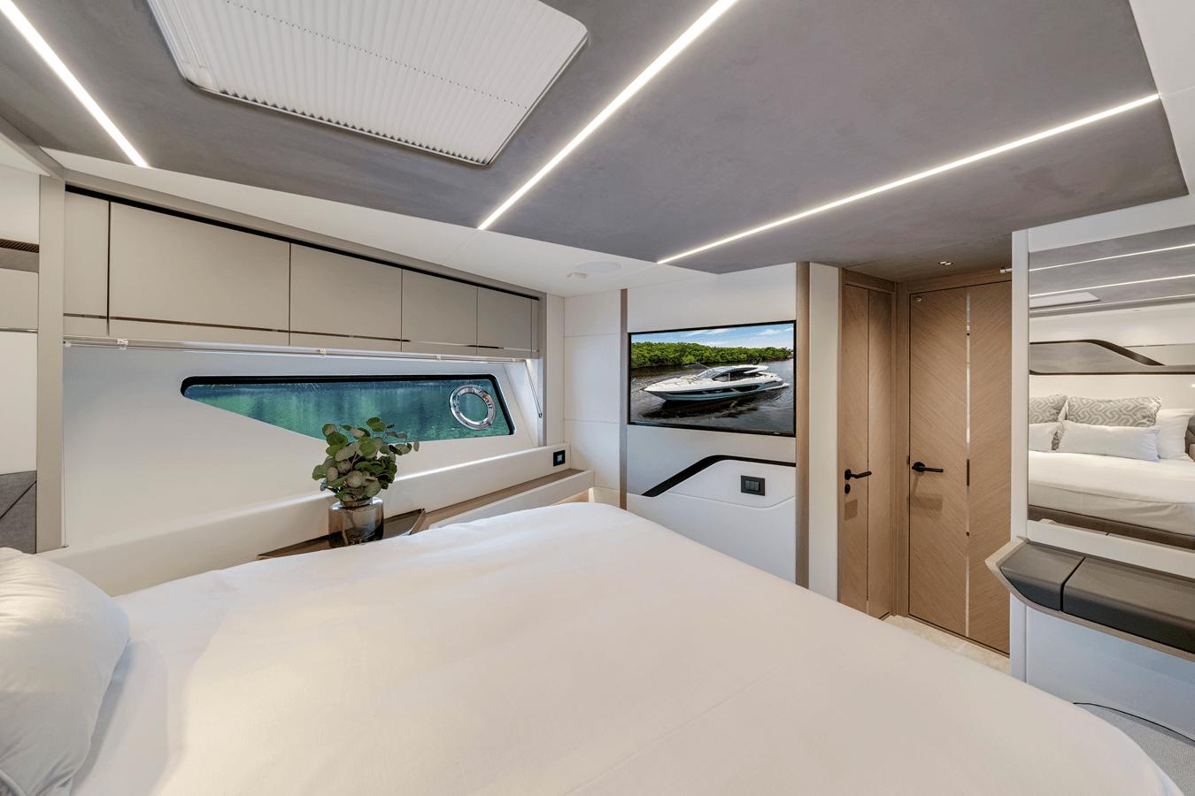 PREDATOR 75 - Sunseeker yacht sale