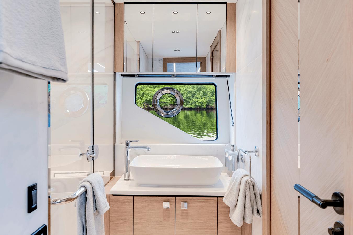 Buy a PREDATOR 75 Predator 75 at Shestakov Yacht Sales