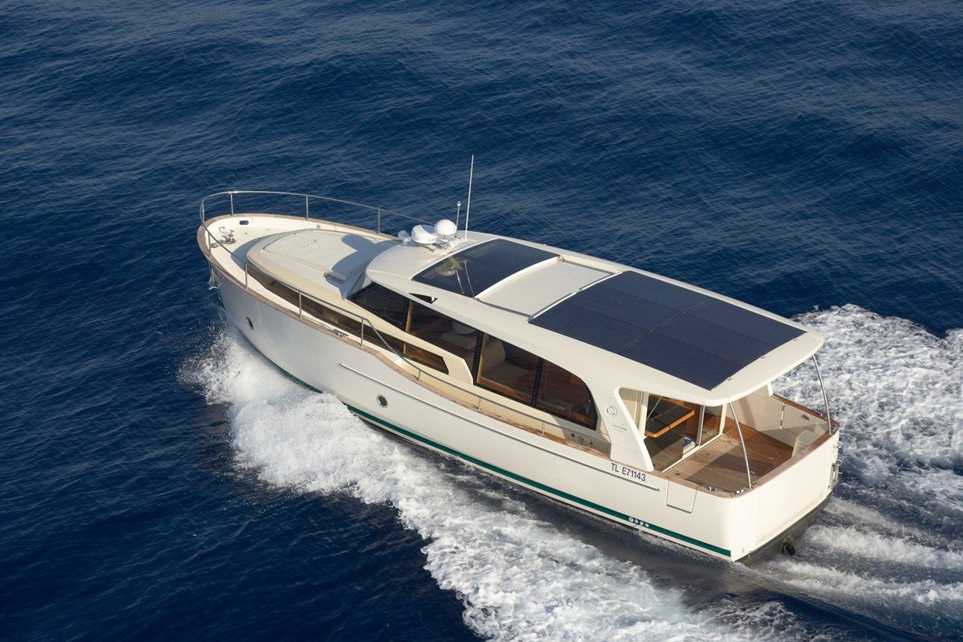 Greenline 40 Hybrid Yacht - Greenline Yachts price