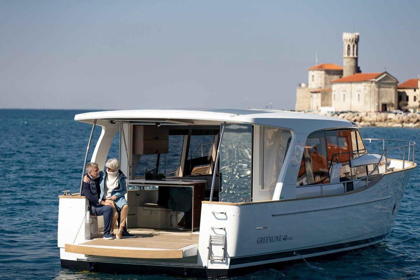 Buy a Greenline 40 Hybrid Yacht 2026 at Shestakov Yacht Sales