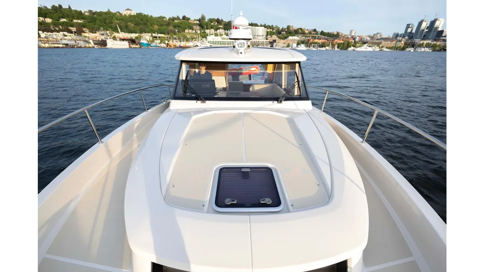 Стоимость яхты Pastiche 39 Hybrid