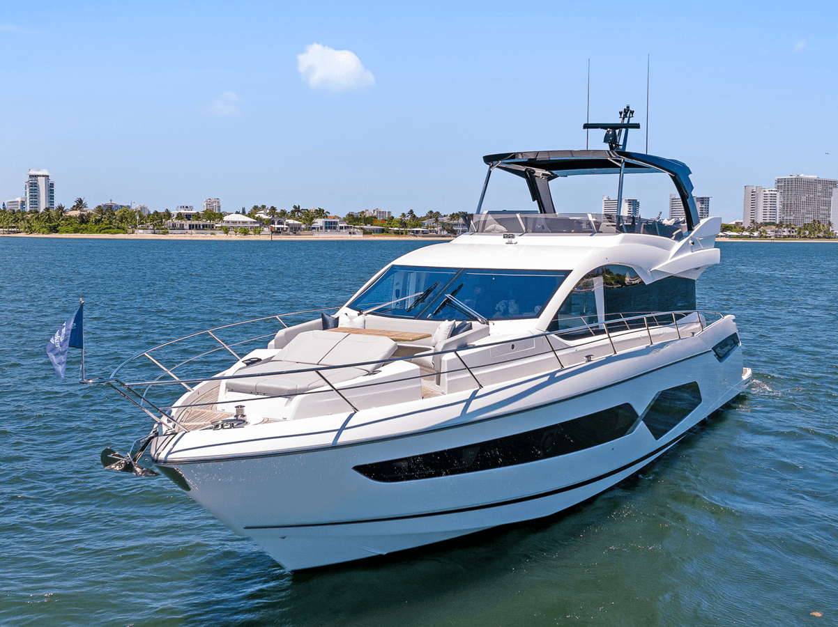 Купить MANHATTAN 68 2024