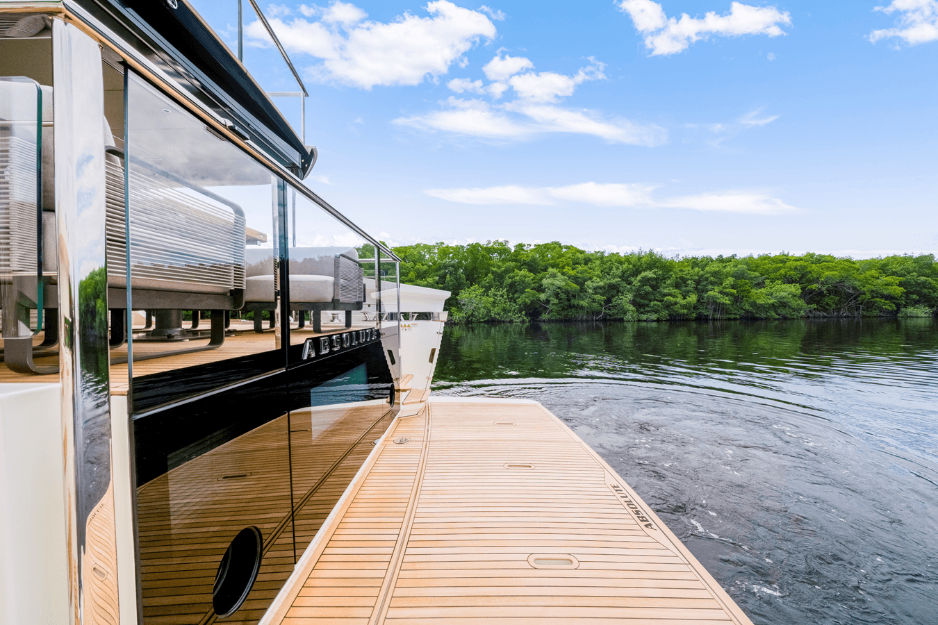 Buy a NAVETTA 75 2026 at Shestakov Yacht Sales