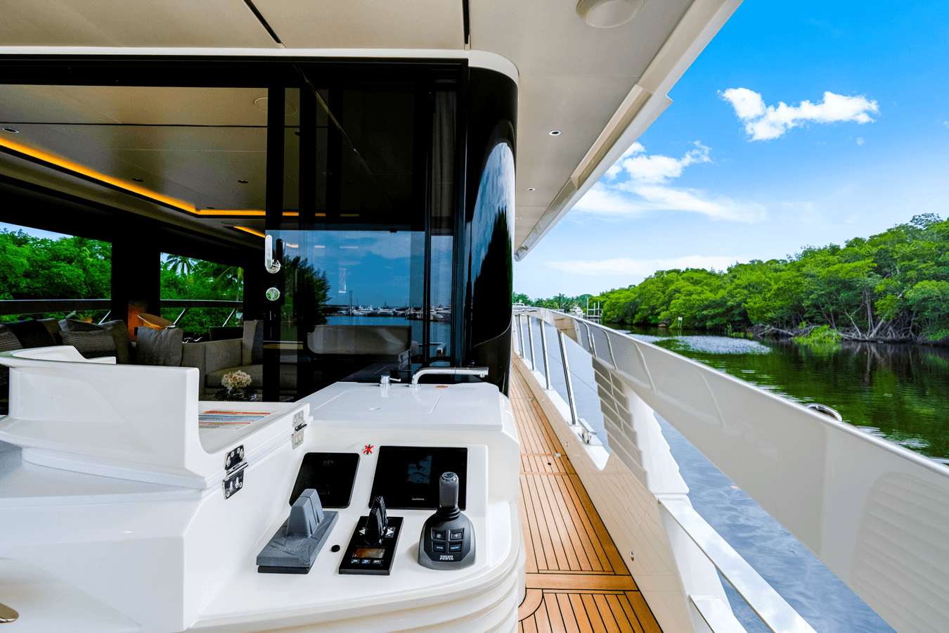 Buy a NAVETTA 75 Navetta 75 at Shestakov Yacht Sales