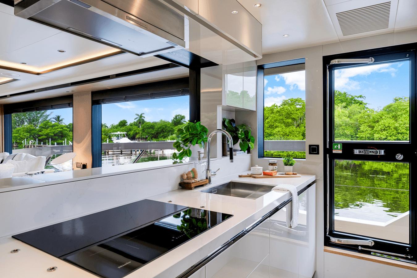 the best price on NAVETTA 75 - Absolute Yachts