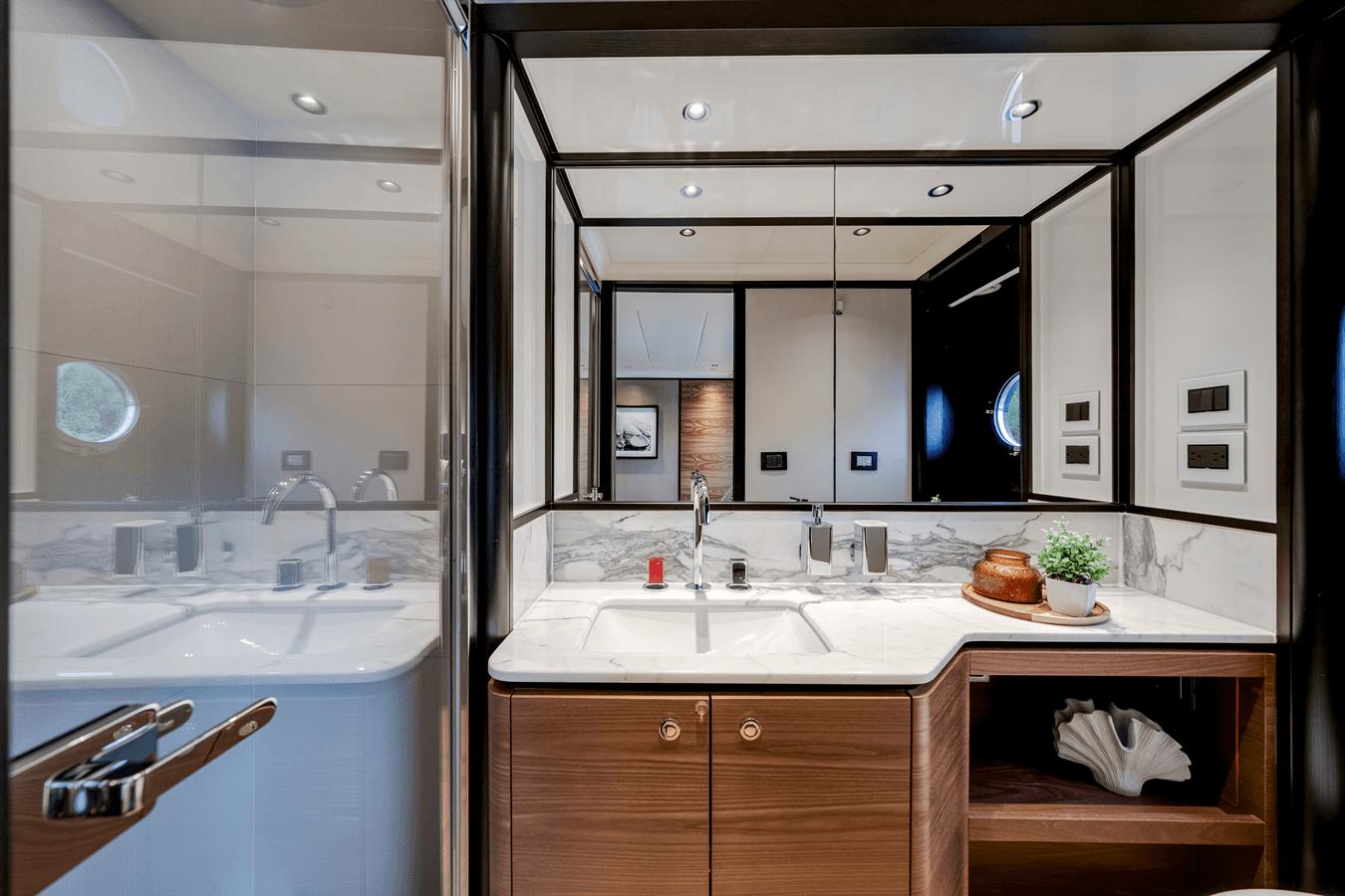 Buy a NAVETTA 75 75 at Shestakov Yacht Sales