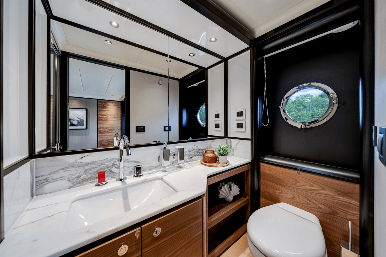 the best price on NAVETTA 75 2026