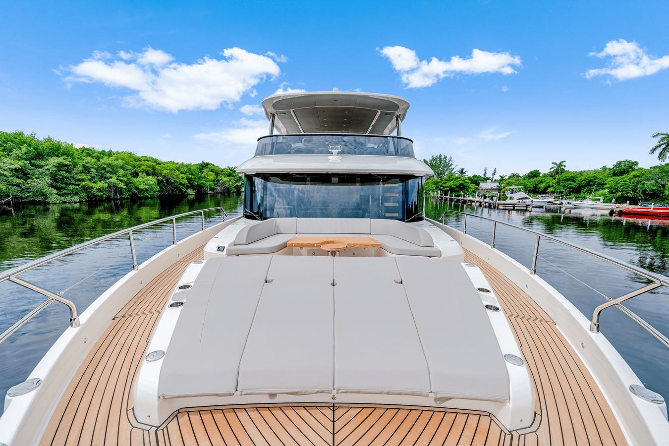 Buy a NAVETTA 75 - Absolute Yachts at Shestakov Yacht Sales